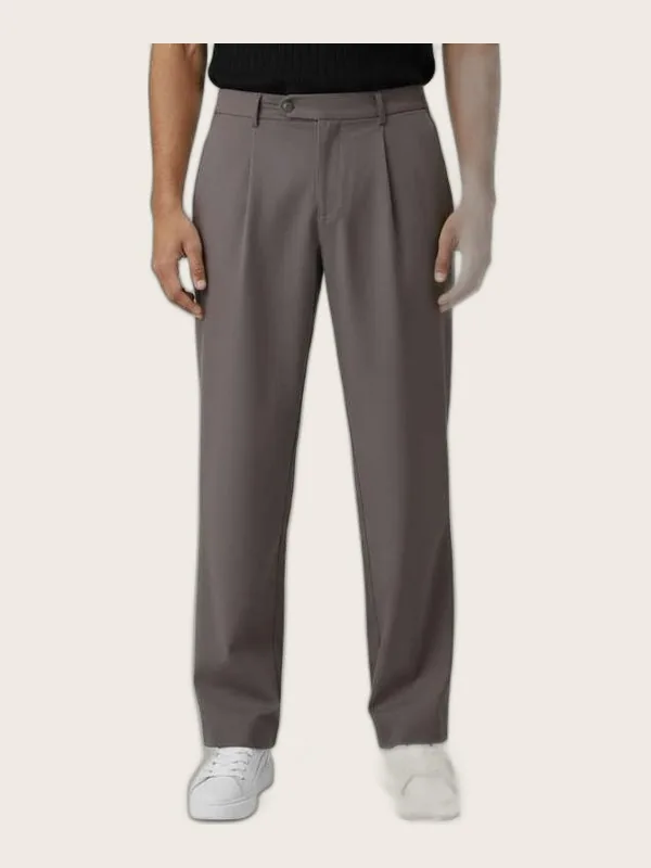 Pleated Trouser